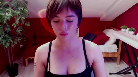 Julia online show from September 11, 1:33 pm