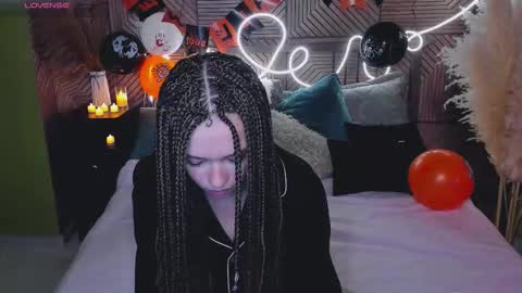 Julia online show from October 19, 9:48 pm