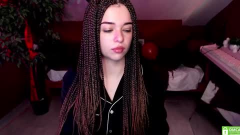 Julia online show from October 26, 9:42 pm