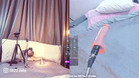 Lucy online show from September 13, 9:42 am