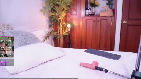 Lucy online show from November 4, 11:09 am