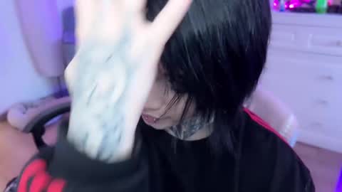 Snapshot of i_died_again chatting on January 15, 12:36 pm Asya online show from January 15, 12:36 pm