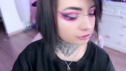 Snapshot of i_died_again chatting on February 28, 9:04 am Asya online show from February 28, 9:04 am