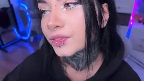 Snapshot of i_died_again chatting on September 27, 9:03 am Asya online show from September 27, 9:03 am