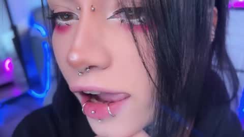 Snapshot of i_died_again chatting on October 15, 8:47 am Asya online show from October 15, 8:47 am