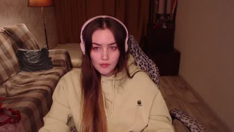 elisabeth online show from December 7, 6:26 pm