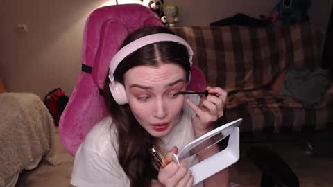 elisabeth online show from January 25, 2:25 pm