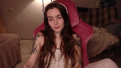 elisabeth online show from February 11, 2:57 pm