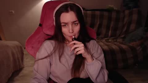 elisabeth online show from February 16, 3:48 pm