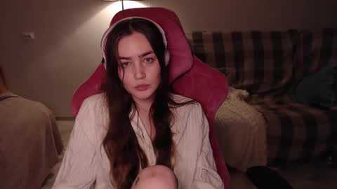 elisabeth online show from February 26, 4:45 pm