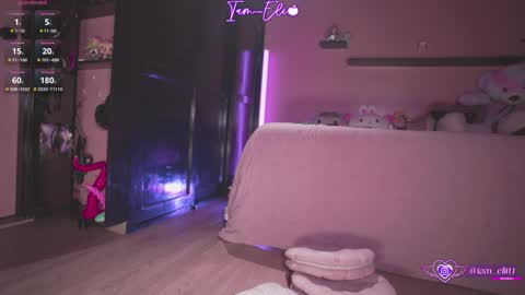 Snapshot of iam_eli chatting on October 26, 11:09 pm online show from October 26, 11:09 pm