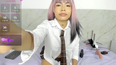 iam_lilo online show from January 12, 6:05 pm