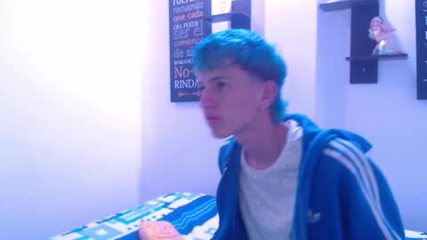 iam_lukas__ online show from September 27, 1:21 am