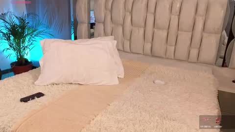 mia time online 3pm- 8pm online show from September 19, 11:05 pm