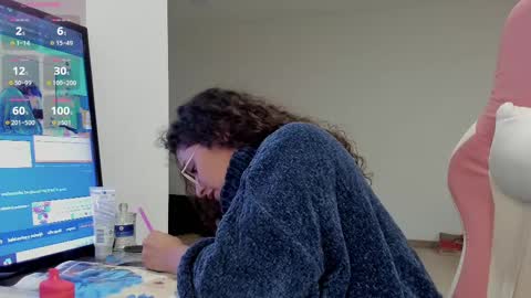 Snapshot of iam_nikki chatting on March 11, 9:13 am On instagram Imm NikkiHelp me reach 100 likes online show from March 11, 9:13 am