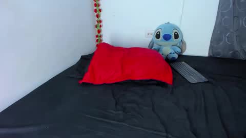 Samantha Marin online show from December 14, 12:55 am