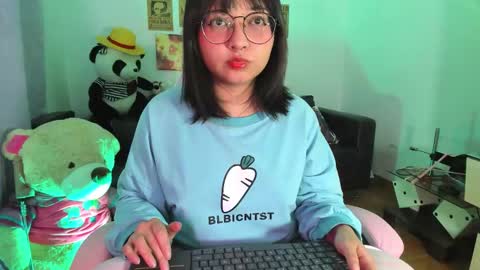 Snapshot of iam_zoechan chatting on October 3, 8:55 am Zoe 3 online show from October 3, 8:55 am