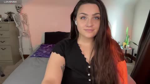 Crystal online show from February 3, 4:20 pm