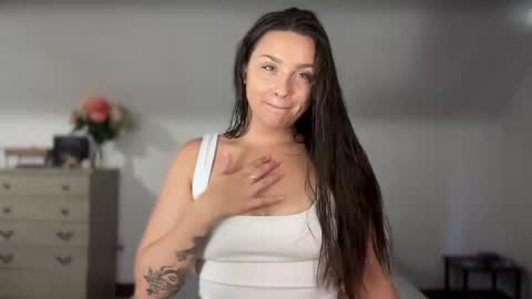 Crystal online show from September 29, 4:56 pm