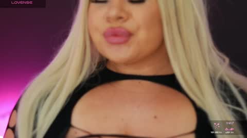 Lila online show from December 1, 9:04 pm