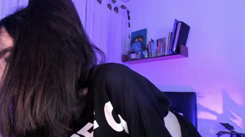 Mel  online show from January 5, 8:22 am