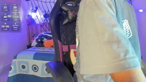 Nayuta online show from November 3, 8:10 pm