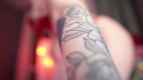 Nina  online show from December 23, 4:50 pm