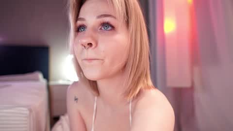 Nina  online show from January 5, 7:17 pm