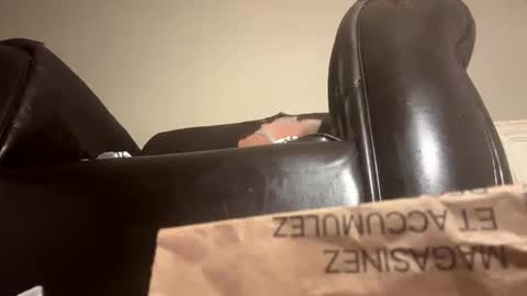 iamtheone403 online show from November 14, 10:07 pm