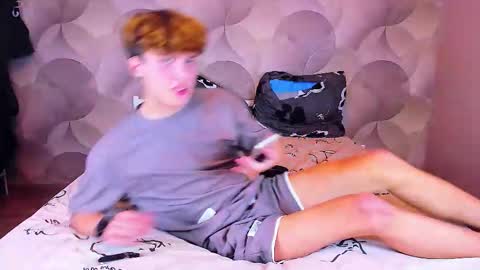 Ian Flor online show from November 29, 11:57 am