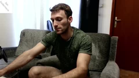 Snapshot of ianandersson27 chatting on January 11, 6:56 am Ian Andersson online show from January 11, 6:56 am