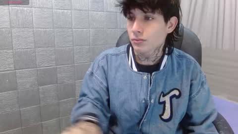 ian online show from November 30, 3:43 am