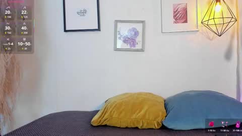 ian  online show from October 7, 3:36 am