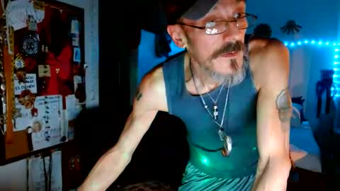 PMS online show from October 6, 10:12 am