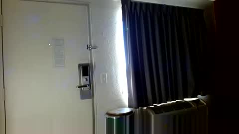 PMS online show from November 8, 11:14 pm