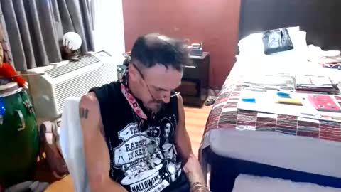 PMS online show from November 30, 2:48 am