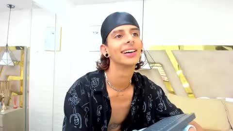 Snapshot of ibratxandy chatting on September 22, 10:23 pm ibratxandy online show from September 22, 10:23 pm