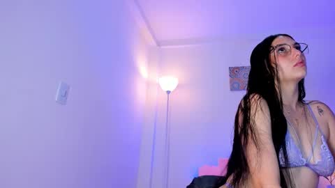 Snapshot of ice_grace chatting on October 6, 10:02 am ice online show from October 6, 10:02 am