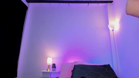 Snapshot of ice_grace chatting on October 24, 9:38 am ice online show from October 24, 9:38 am