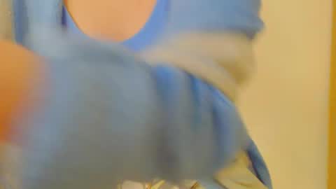 Ice online show from December 17, 9:38 pm