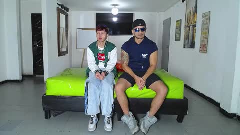 THOMAS AND DAMIAND online show from November 25, 12:16 pm