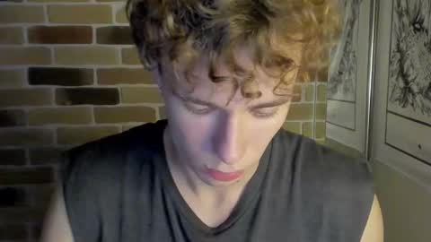 yo online show from September 15, 7:36 pm