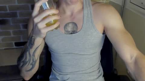 yo online show from November 1, 8:55 pm