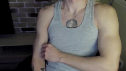 yo online show from November 26, 7:48 pm