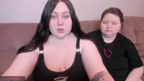 Snapshot of ihaveasecret_ chatting on January 16, 12:42 pm Alice online show from January 16, 12:42 pm