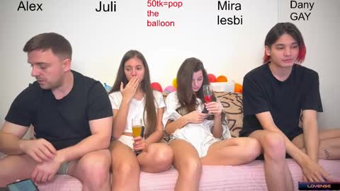 Julia and Mira online show from December 20, 3:21 pm