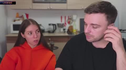 Julia and Mira online show from January 30, 5:49 pm