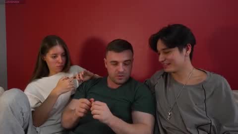 Julia and Mira online show from September 24, 1:47 pm