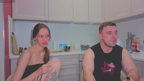 Julia and Mira online show from November 18, 11:47 am