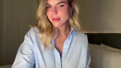 Ivy online show from December 7, 4:31 am